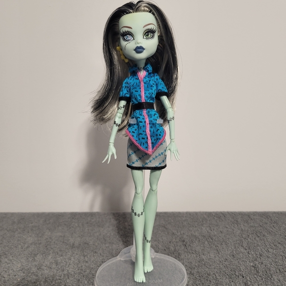 Scaris Frankie Stein Monster High Doll - Incomplete Mattel - Picture 1 of 6